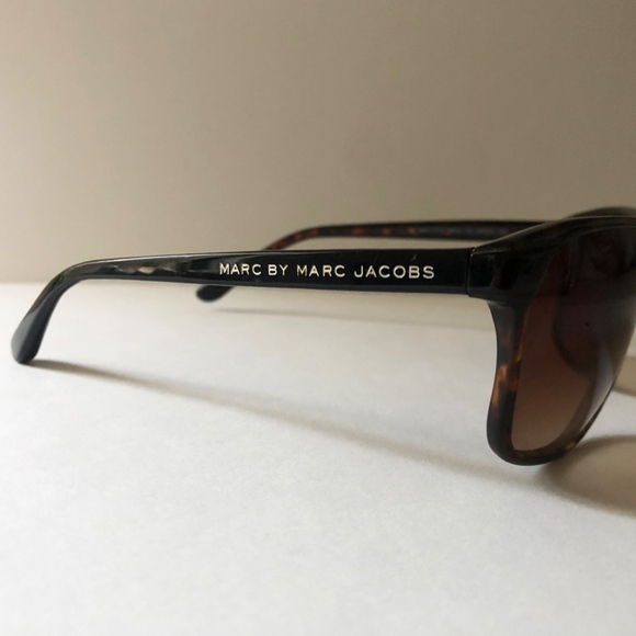Marc By Marc Jacobs Tortoise Shell Sunglasses - Picture 3 of 5
